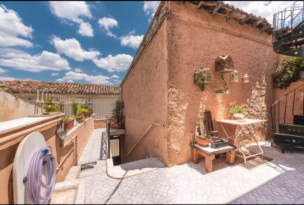 Apartament Anafiotika House Ateny Zewnętrze zdjęcie